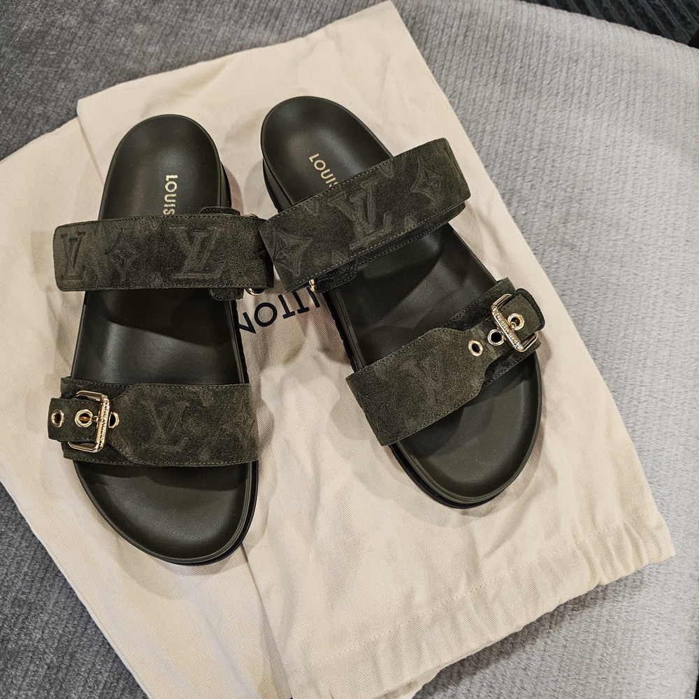 Louis Vuitton Green Suede Sandals for Women